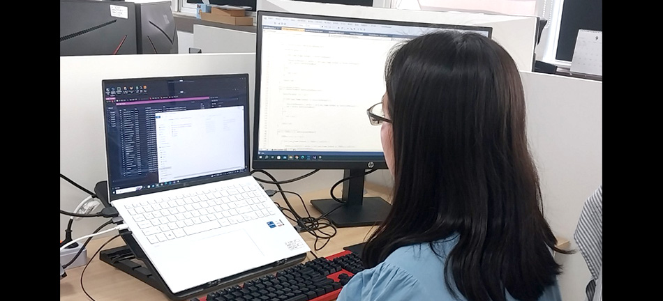 기업에서 요구하는 프레임워크를 활용한 풀스택개발자(NODE,ECMAscript)양성